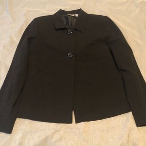 Ladies black jacket!